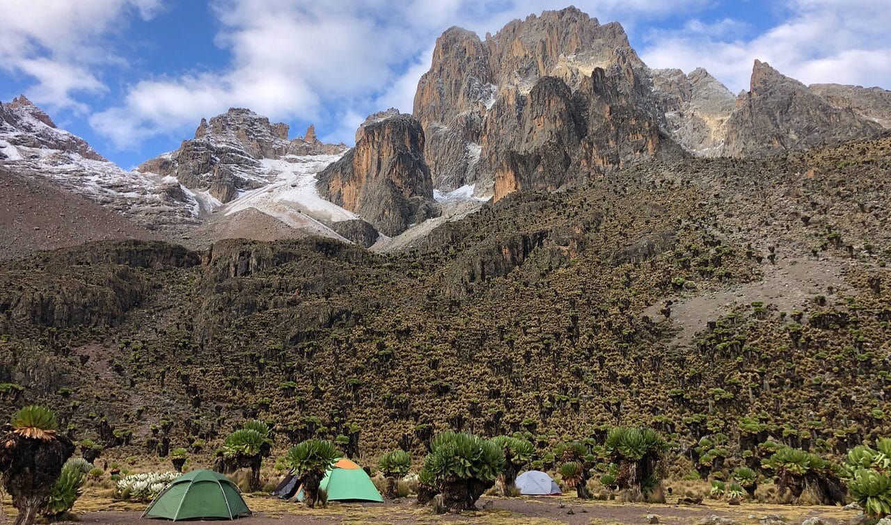 Mount Kenya Trekking Chogoria – Point Lenana